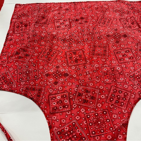 Red Cloth Tie Apron Chef Cooking Pockets Paisley Geometric Print - Picture 14 of 15